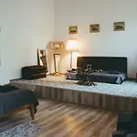 Privatunterkunft Mansion Josephina