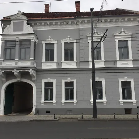 Mansion Josephina Homestay szállás *